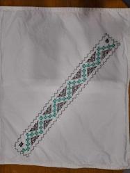 KANAVİÇE İŞLEMELİ KIRLENT