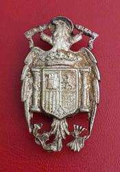 İspanya, Aziz Yuhanna Kartallı/İspanya Arması Tasvirli Franco Dönemi Temalı Askeri Şapka veya Üniforma Rozeti. Kabartmalı Gümüş Tonlu Metal. Yaşına Bağlı Olarak İyi Durumdadır. 1940-1960'lar. (50x30 mm)