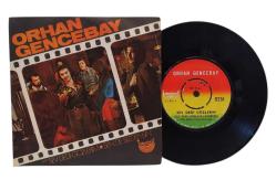 Orhan Gencebay - Sev Dedi Gözlerim / Sen De Bizdensin