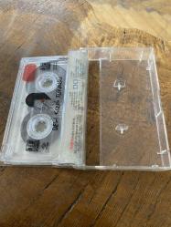 SEZEN AKSU - DELİ KIZIN TÜRKÜSÜ - KASET + KİTAPÇIK