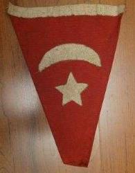 ESKİLERDEN MERASİM VEYA ASKER GÖĞÜS CEBİ BAYRAĞI. NADİR. DAĞILAN KOLEKSİYONDAN.