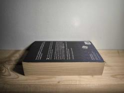 Karanlığın  Elli  Tonu