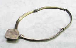 ViNTaGe DAMLA KEHRİBARLI TASMA KOLYE....