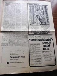 Halka ve Olaylara Tercüman Gazetesi - Turkish Newspaper - 21 Kasım 1969 - Brejnev'le görüşen Cevdet Sunay bugün yurda dönüyor - ateşleme ve 2 astronot Ay'dan ayrıldı dönüyorlar - 11 idamlığın dosyası mecliste - Süleyman Demirel bütçe iktisadi istikrar ve iktisadi gelişme bütçesidir dedi Fotoğrafı - Ziraat Bankası 106 yaşında - Sanat enstitüsü öğrencilerinin direnişi gittikçe büyüyor - Ziraat fakültesi öğrencileri ön seçim için boykota başladı - Paşabahçe Cam mamüllerine yüzde 10 20 zam yapıldı - sözün kısası yazan Rauf Tamer - Ankara İzmir İstanbul radyo programı - Coca Cola - bu gözler neler gördü yazan Refi Cevad Ulunay - haklı bu çocuklar yazan Tarık Buğra - Futbol federasyonu başkanı Orhan Şeref Apak suçlular ağır ceza alacak dedi - Galatasaray'ın Spartak kozu Yılmaz - Hakkı Yeten maçtan sonra ağladı - Pele 1000. Golünü penaltıdan attı Fotoğrafı - hakem Macit Sarıdanaya yapılan saldırı hakemler arasında büyük üzüntüye yol açtı - Denizlispor'da yardım kampanyası - Beşiktaş Altay