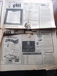 Halka ve Olaylara Tercüman Gazetesi - Turkish Newspaper - 9 Ekim 1969 -Süleyman Demirel İzmir'de halk reyine hürmet etmeyen milliyetçi değildir dedi Fotoğrafı - Miraç kandili dolayısıyla Lütfü Doğan'ın genelgesi - Ege Süleyman Demirel'i bağrına bastı - Bulgaristan'dan ilk göçmen kafilesi dün Edirne'ye geldi - Buca cezaevinde 70 mahkuma para ile izin veren  gardiyan İbrahim Durali tutuldu - Doğu sancısı yazan Ahmet Kabaklı - yeni bir Süveyş kanalı mı yazan Şükrü Baban - edebiyatçı toplantıları yazan Halit Fahri Ozansoy - burç falınız ne diyor - İstanbul Ankara İzmir Radyosu programı - Ebu Hanife yazanlar Lütfü Akdoğan ve Ali Rıza Alp Yazı Dizisi - Electrolux süpürgeleri - Bozkurt plak sunar komandolar marşı çıktı - Ayasofya gibi adamlar yazan Tarık Buğra - Necmi Tanyolaç yazıyor Ruslar bizi yenemeyecek - Kiev'e varıncaya kadar yazan Halit Kıvanç - Fenerbahçeli Yılmaz Şen de Milli takım kampında Fotoğrafı - Galatasaray Denizgücü karşısında galibiyete güçlükle ulaştı