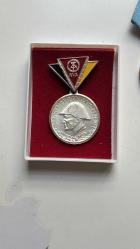 Doğu Almanya NVA madalya