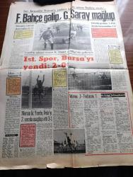 Halka ve Olaylara Tercüman Gazetesi - Turkish Newspaper - 27 Ekim 1969 - Süleyman Demirel'in tercüman gazetesine özel beyanatı Fotoğrafı - müstakil oylar da Adalet Partisinden kopmuştur - Adalet Partisi 256 CHP 143 milletvekili çıkardı - Köln güreş şampiyonu Pehlivan Ali Kaya Fotoğrafı - Diyanet işleri Başkanı Lütfi Doğan Berat kandili için konuştu - Metal İş kongresi yapıldı - Ebu Hanife yazanlar Lütfü Akdoğan ve Ali Rıza Alp Yazı Dizisi - günü gününe altın piyasası - Ankara İstanbul İzmir radyo programı - Meydan Larousse - Battal Gazi'nin oğlu kanlı takip yazan Murat Sertoğlu Yazı Dizisi - Fenerbahçe Eskişehirspor karşısında Galip - Ankaragücü lider Galatasaray'ı 2-0 mağlup etti fotoğraf - Cemil Turan'ın şahane oyunu ile İstanbulspor Bursaspor'u yendi Fotoğrafı - Adana 3 Trabzon 1 - Spor Toto neticeleri - Demir Çelik'te uyuşmazlık sona erdi - Köln'de Türk fedailer yazan Refik Sönmezsoy - sovyetlerin Amerikayı bir uyarması yazan Şükrü Baban - İşadamı Nesim Hason okul yaptırdı Fotoğraf
