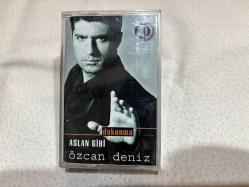 Özcan Deniz - dokunma - aslan gibi