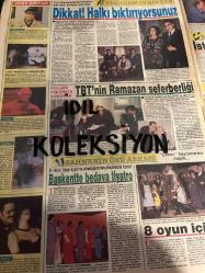HAFTA SONU DERGİ - GAZETESİ EKSTRA EKİ DOĞUM GÜNÜ HEDİYESİ (TURKİSH -MAGAZINE - NEWSPAPER) - TAM TAKIM 8 SAYFADIR -  28 ARALIK 1990 - Sayı: 52  - Zerrin Özer-Alper Önal-Nazan Şoray-Erşan Başbuğ-Bedrettin Dalan-Nur Ertürk-Meral Zeren-Indiana Jons-İbrahim Tatlıses-Nilüfer Öz-Perihan Savaş-Yılmaz Zafer-İlhan İrem-Müjdat Gezen-Cenk Koray-Coşkun Sabah-Sinan Özen-Nükhet Duru-Oya Aydoğan-Bülent Serttaş-Nesli Özsoy-Leyla Adalı-Füsun Önal-Zuhal Olcay-Vedat Sakman-Amalia Rodriguez-Wendell Holmes-Serhat Çiftdal-Tamer Turna-Aykut Sabak-Haydar Tacettin-Emre Özgen-Fethi Taner-Sedat Örsel-Aydan Şener-Tolga Savacı-Suna Pekuysal-Nisa Serezli-Nezih Tuncay-Derya Kurtuluş-İlhan Daner-Ömer Korkmaz-Ali Yalaz-Baykal Kent-Ömer Korkmaz-Ali Hürol-Sezai Aydın-Anton Çehov-İlknur Bozkurt-Maide Erçelebi-Tarık Akan-Kadir İnanır-Ayşe Karasu-Özlem Selanik-Ece Günday-Esra İnal-İsmet Oğuz-Gülşah Karaalp-Arto Dalga-Sibel Yelkenci-Hayrettin Batur