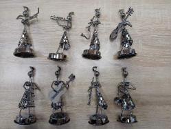 8 Lİ ÇALGICI KIZLAR, METAL, OYUNCAK DEĞİLDİR.