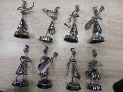 8 Lİ ÇALGICI KIZLAR, METAL, OYUNCAK DEĞİLDİR.