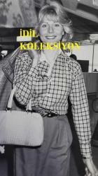 BİRLEŞİK KRALLIK ESKİ BAŞBAKANI MARGARET THATCHER'IN OĞLU MARK'IN KARISI DİANE BURGDORF'UN ORİJİNAL FOTOĞRAFI. - ORIGINAL PHOTOGRAPH OF DIANE BURGDORF, WIFE OF MARGARET THATCHER'S SON MARK - 20 x 15 cm EBADINDA - 27 MAYIS 1985