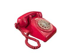 Kırmızı renk antika çevirmeli telefon