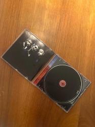 Muse: Black Holes & Revelations / Audio CD - A&E Records 2006
