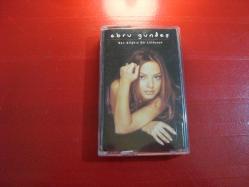 EBRU GÜNDEŞ SEN ALLAHIN BİR LÜTFUSUN KASET (Açıklamayı Okuyunuz)