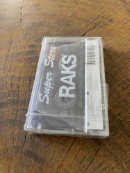 RUHİ SU - UYUR İKEN UYARDILAR - KASET (JELATİNİNDE)