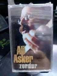 Ali Asker Zordur Kaset Nadir kasetçilik Dükkan