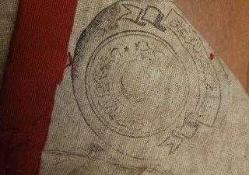 HİLALİ AHMER FLAMASI. DAMGALI VE EL DİKİŞİ. NADİR.