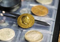 YEŞİL EV   Numismatik   Müzayedesi