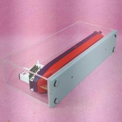 PLEKSİGLAS MUHAFAZALI , EL YAPIMI AHŞAP KURU YÜK GEMİSİ MAKET MODEL