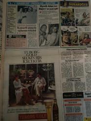 TAN GAZETESİ DOĞUM GÜNÜ HEDİYESİ (TURKISH NEWSPAPPER) - 2 MAYIS 1984 - SADECE 4 SAYFADIR -Osman Nuri Dağdelen-Yasemin-Shirley-Mustafa Balcıoğlu-Hüseyin Keskin-Marika Kosta-Bora Paran-Heather Locklear-Lee Majors-Özcan Köknel-İhsan Doğramacı-Melike Clement-Film yapımcısı basıldı-Dişçi hastanın dilini kesti-Avrupa’da en güzel göğüslü kadınlar İngiltere’de-Yunanlı kız İstanbul’da çalışmak istiyor-Funcke teyzeyi çok seviyoruz-Kavga ettikten sonra kolay barışıyor musunuz-Bu akşam olmaz-Biyonik Adam Lee Majors’un yeni aşkı-İnsanlık için’de kanserli anneyle oğlunun öyküsü-Her evde kadının dediği olur-Kocasının çektiği resimlerle kısa sürede şöhrete ulaştı-Doğramacı Benim suçum yok diyor