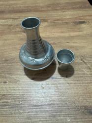 Nostaljik İşlemeli Alüminyum Mini Sürahi ve Bardak. Sürahi boy 15 cm Bardak boy 6 cm