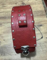 Retro Tasarım Tutma saplı zincirli Kırmızı Deri Plak Çantası Çapı 30 cm