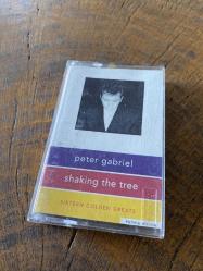 PETER GABRIEL - SHAKING THE TREE / SIXTEEN GOLDEN GREATS - KASET