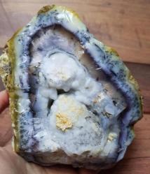 Büyük Dallı Sarı Opal Jeod, Mavi Druzy Çekirdekli | Doğal Jeod Kesiti | Sezgi, İçgörü - Ağırlık: 1035g - Benzersiz Koleksiyonluk Nadir Parça Kütle