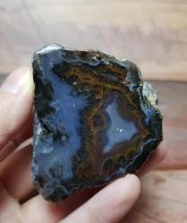 Mavi Alev Desenli Akik Çifti ve Minik Jeodlar • Lav Dalgası Deseni • Dönüşüm ve İçsel Güç Taşı - Ağırlık: 228g - Benzersiz Koleksiyonluk Nadir Parça