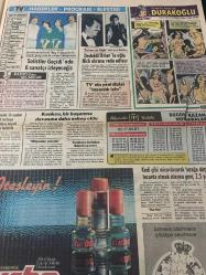 TAN GAZETESİ DOĞUM GÜNÜ HEDİYESİ (TURKISH NEWSPAPPER) - 14 MART 1984 - SADECE 4 SAYFADIR -Ajda Pekkan-Beyhan Baysal-Yaşar Yalçın-Sevil Yalçın-Ayşe Narinel-Dadaloğlu-Hasan Kaçan-Ragıp-Nada-Silvano Tranquilli-Carlo Simoni-Rahmi Turan-Ragıp Derin-Angela Winkler-Sedat Akdemir-Adnan Şenses-Bülent Ersoy-Gökhan Güney-Osman Öndeş-Ajda Bana hayvan gibi bir adam lazım dedi-Özal da İnönü de çok yakışıklı-Uludağ dedikoduları-Konken bir boşanma davasına daha sebep oldu-Ayşe hanım çiftliğe inen domuzu bir kurşunda cansız yere serdi-Erkeğinizin zevkine uygun bir tip misiniz-Bu akşam olmaz-Solistler Geçidi nde 6 sanatçı izleyeceğiz-Dedektif Brian la oğlu Nick ekrana veda ediyor-TV nin yeni dizisi İnsanlık için-Amerikada bir barda Müşterilerin gözleri önünde 14 kişi bir kadına tecavüz etti-Türk erkekleri bana şans getirdi-Çocuk yapmak için var gücümle uğraşıyorum-Bülent Ersoy un sevgilisi rolünü kabul etmedi
