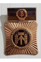 Doğu Almanya Sosyalist Mineli Madalya.; 4cm boyutunda orijinal dönem Almanya madalya