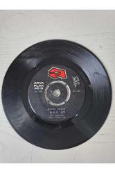 Gönül Yazar 45lik Plak. Orijinal dönem ürünü