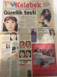 HÜRRİYET KELEBEK GAZETESİ DOĞUM GÜNÜ HEDİYESİ (TURKISH NEWSPAPPER) - 17 OCAK 1997 - SADECE 4 SAYFADIR -Stephen Marquardt-Cindy Crawford-Isabel Adjani-Serdar Turgut-Yasemin Boran-Tekin Aral-Seyda Açıkol-Nagihan Yerlikaya-Emine Ersoy Kalkan-Güzellik testi-Gençler uyuşturucuya DUR diyor-Lisa’nın dönüşü-Kırmızı renkler-Ramazan ve niyet-Yasemince-Baştan çıkarıcı olup olmadığınızı anlamak elinizde-Cinci hocanın eşi anlatıyor-Vaziyetin DURUM’u-Bacı baskında-Michael’in Jackson kozmetikleri Türkiye’de-Orhan Abi Halk Show-Sevimli kahramanlar-Siyaset Meydanı