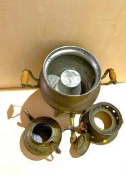 BAKIR SEMAVER, ELEKTİRİKLİ BAKIR SEMAVER, PİRİNÇ AYAKLI, PİRİNÇ MUSLUKLU..NOT: ELEKTRİK KABLOSU YOKTUR..NO 56