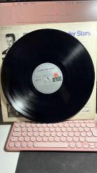 STUNDE DER STARS - ARIOLA RECORDS  -  VINLY - PETER ALEXANDER - CAMILLO - REX GILDO - HEINTJE - UDO JÜRGENS - MIRELLE MATHIEU - NINI ROSSO - ZU GUNSTEN - KURATORIUM DEUTSCHE ALTERSHILFE E. V. - DEUTSCHES MÜTTERGENESUNGSWERK