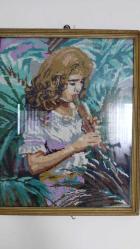 Flütlü Genç Kız – El İşçiliği Etamin / Goblen Tablo (Vintage)
