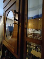 Antika Viyana taş aynali gardrop