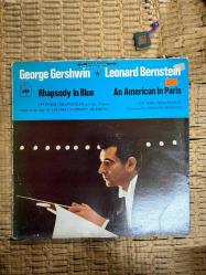 Gershwin* - Leonard Bernstein, The Columbia Symphony Orchestra* / New York Philharmonic ? Rhapsody In Blue / An American In Paris -LP