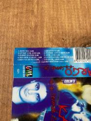 Kargo - Sevmek Zor Kaset ( İşaretli fotoğrafta, kaset üstündeki etikette küçük deformasyon var )