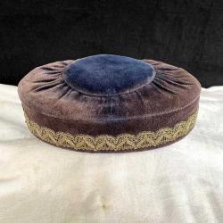 Nostaljik Pirinç Ayaklı Kadife Mücevher Kutusu