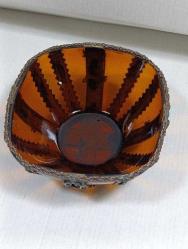 P38----BAKIR DEKORLU ESKİ CAM KASE