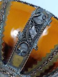 P38----BAKIR DEKORLU ESKİ CAM KASE