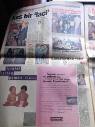 Milliyet Gazetesi - Turkish Newspaper - 10 Kasım 1995 - Atatürk ve politika yazan Altan Öymen Başmakale - Kasım 1938 bugün gibi fotoğraf - Atatürk'ü ölüm yıldönümünde anıyoruz - Ata'ya mektuplar - Zübeyde hanım'dan oğluna rica - şair Atatürk - akşam gazetesi sahibi Mehmet Ali Ilıcak'ın korumaları gazetecilere saldırdı Fotoğrafı - Arif Sağ madımak katliamında yanan sazı için İçişleri Bakanlığına açtığı davayı kazandı fotoğraf - beyefendinin terzisi olarak bilinen Mehmet Tek Süleyman Demirel'i giydirirken Fotoğrafı - kumkapı cinayeti - Tansu Çiller Bayram Meral'i istemiyor - sinema yazan Alin Taşcıyan - Abdülcanbaz çizen Turhan Selçuk - Aziz Nesin Toros canavarı Levent Kırca Oya Başar tiyatrosu - babam ve arkadaşım Rıfat Ilgaz yazan Aydın Ilgaz Yazı Dizisi - sinema sanatçısı Yılmaz Zafer vefat etti Savaş yarım kaldı fotoğraf - Galatasaray'da KKTC öfkesi - Beşiktaş'ta defansa özel program - Trabzonspor'da kongre sesleri - Ankara Fenerbahçeliler Derneğinin gecesine Ali Şen katıldı Fotoğraf