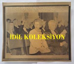 BİRLEŞİK KRALLIK ESKİ BAŞBAKANI MARGARET THATCHER'IN HABER AJANSI BASIM FOTOĞRAFI (KAĞIT BASKI) - NEWS AGENCY PHOTO (PAPER PRINT) OF FORMER UNITED KINGDOM PRIME MINISTER MARGARET THATCHER - 21 x 18 cm EBADINDA - İNGİLTERE SİYASİ TARİHİ - MARGARET THATCHER