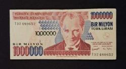 7 EMİSYON 100000 BİR MİLYON TÜRK LİRASI T32 ÇT (Mürekkep lekesi mevcut)