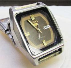 ViNTaGe SEİKO-5 Automatic KOL SAATİ.......TELEVİZYON KASA