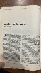 ÇAĞDAŞ ELEŞTİRİ, EDEBİYAT, SANAT, SORUNLAR VE KURAMLAR DERGİSİ -HAZİRAN 1983  MICHEL TOURNIER - ERNEST HEMINGWAY - TAHŞİN YÜCEL - TOMRİS UYAR - ÖZDEMİR NUTKU - FATMA AKERSON - NİLÜFER KURUYAZICI - YALÇIN İZBUL - EMİN ÖZDEMİR - KEMAL ÖZYURT - SEZER TANSUĞ - TARIK DURSUN K. - TAHİR ÖZÇELİK - NAMIK KEMAL - EMİN ÖZDEMİR - GÜRSEL AYTAÇ - ANTON BAMMER - ULUĞ NUTKU - ERCAN ARIKLI - TANJU GÖKÇÖL - ADNAN BENK - AYDIN YALKUT - CEYDA YAZICIOĞLU - ÖMER BARANİOĞLU - CİHAT SÖYLEMEZ  SEVİNCİM BİTMESİN - İKİ ÖYKÜ, İKİ YORUM - TEMİZ, AYDINLIK BİR YER: BİR ÖYKÜNÜN HİKÂYESİ - MICHEL TOURNIER YA DA SÖYLEN-ROMAN - KUĞUNUN ÖLÜMÜ: DEVLET TİYATROSU’NDA “ÜÇ KIZKARDEŞ” - ŞAİRİN ŞİİRİNİ YENMESİ - “TENEKE TRAMPET” - KÜLTÜR VE KÜLTÜREL SÜREÇLER ÜZERİNE - ELEŞTİRİNİN ALTYAPISI - SÜREGİDER NEDEN DEĞİŞMEKSİZİN - ÜÇ PATLICAN BİR ÇEYREK - SARTRE’CILIK OYNADIK!.. - SONA EREN BİR TİYATRO MEVSİMİNE TOPLU BAKIŞ - BELGELER - ANIŞMALAR - TANITMALAR - KAYNAKÇA - SATRANÇ - 66 SAYFA