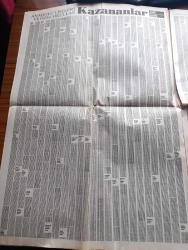 Cumhuriyet Gazetesi - Turkish Newspaper - 29 Temmuz 1989 - Aman doktor yazan Uğur Mumcu Başmakale - Anadolu liseleri ve özel okul sınav birincileri Kayseri ve Uşak'tan - yüksek askeri şura 1 ağustosta toplanıyor - TRT makası insan bir kere doğar ile Varrenes Gecesi filmlerini doğradı - 1 Mayıs davasında 8 tahliye - Dikili Kültür Sanat festivalinden af çağrısı - Mehmet Keçeciler Turgut Özal çekilirse aday olurum dedi - Süleyman Demirel'in İstanbul turu THY'nin yüzde 49'u toplu konutun - TÜSİAD ayrıcalık istiyor - İran'da devri Rafsancani - aydınların yazgısı değişmeyecek mi yazan Behzat Ay - Oral Çalışlar 12 mart'tan 12 eylül'e Mamak'ı yazdı - sanatçı Kayahan Fotoğrafı - Anadolu liseleri ve özel okullar kazananlar tam liste - ne olacağım demeli yazan Mehmed Kemal - Esenyurtlular su istiyor - Çankaya krizleri doktor Hikmet Özdemir'in araştırması - Gülhane'de bugün Zülfü Livaneli konseri - Kadıköy belediyesi Sanat ve Kültür sorumlusu Kamil Kalyoncu Nazım Hikmet'i dinlemeyen çekip gitsin