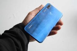 Huawei P20 Lite (ANE-LX1) CEP TELEFONU CALISIYOR PARÇA NIYETINE (BÜYÜK RAF 8